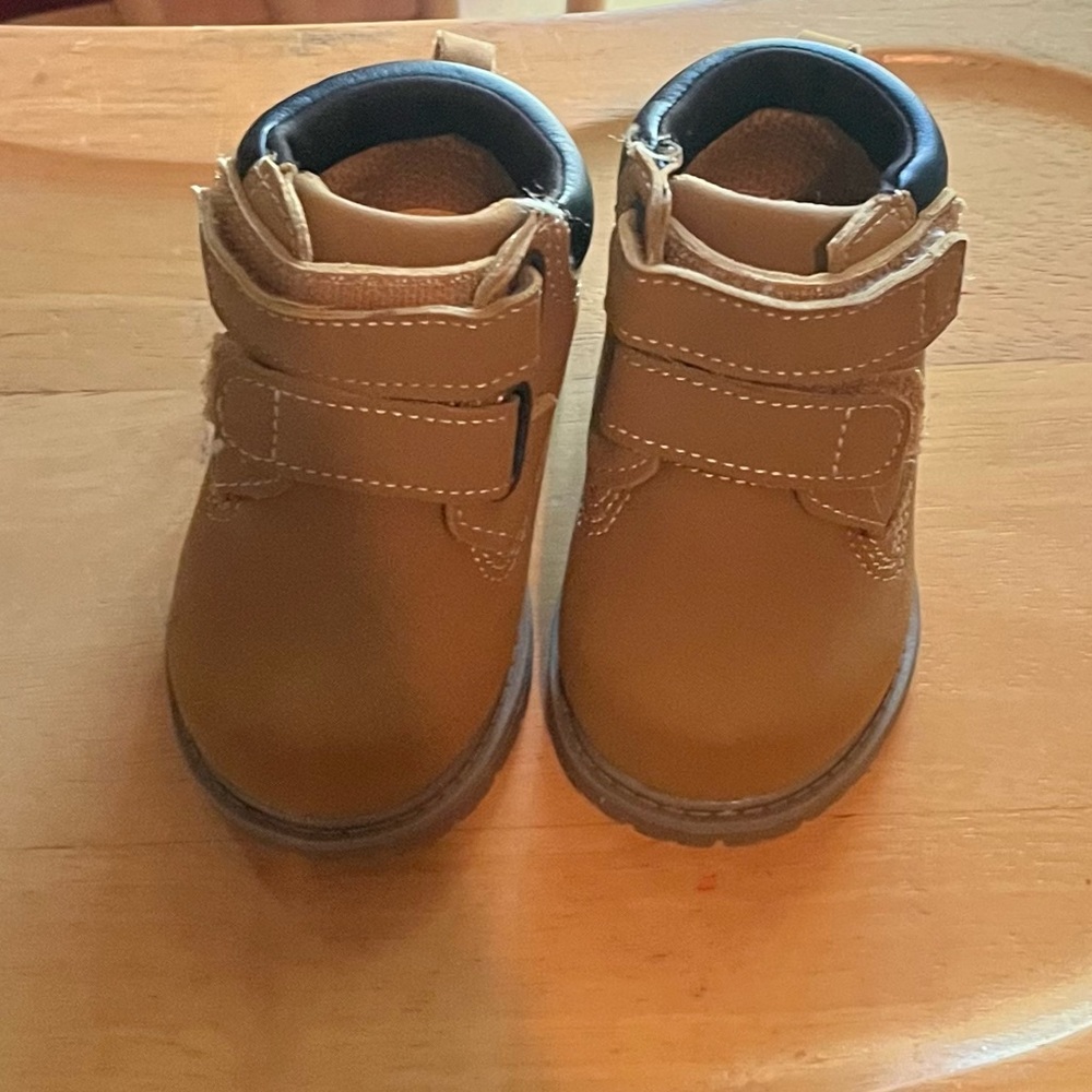 Toddler boots